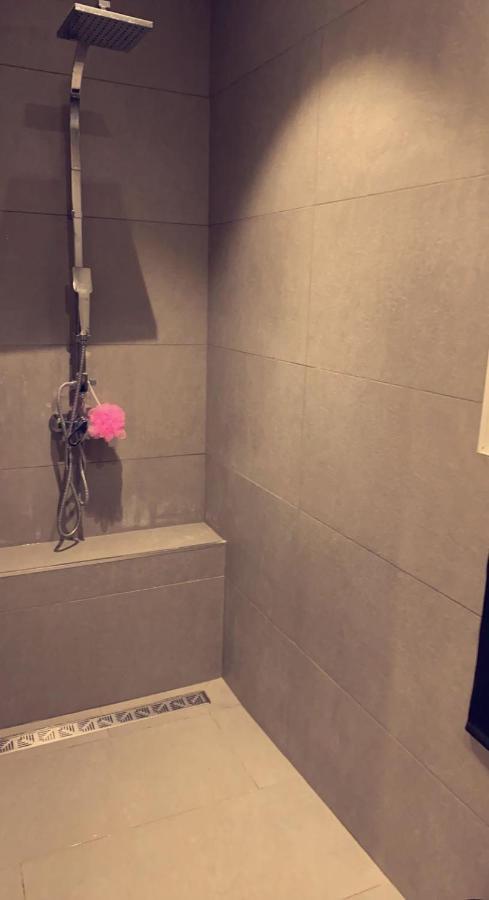 Appartement Rooftop Avec Piscine Avignon Eksteriør bilde
