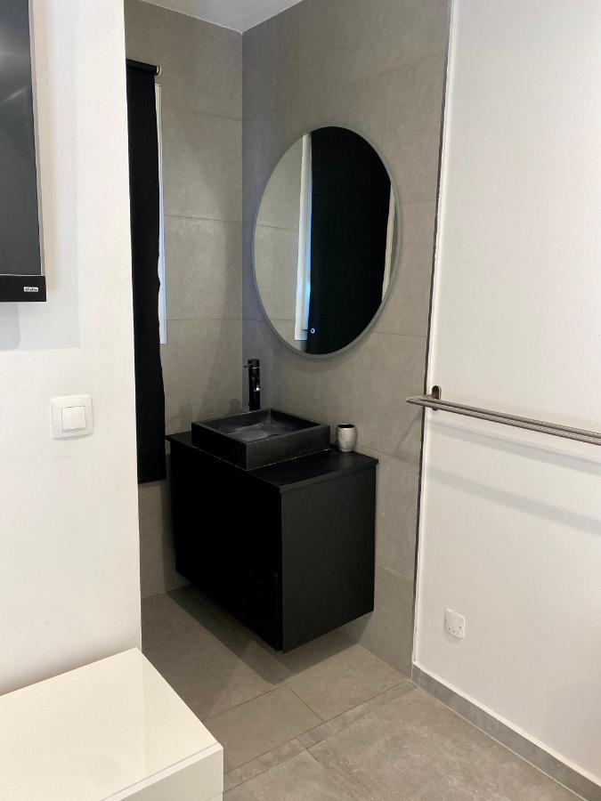 Appartement Rooftop Avec Piscine Avignon Eksteriør bilde
